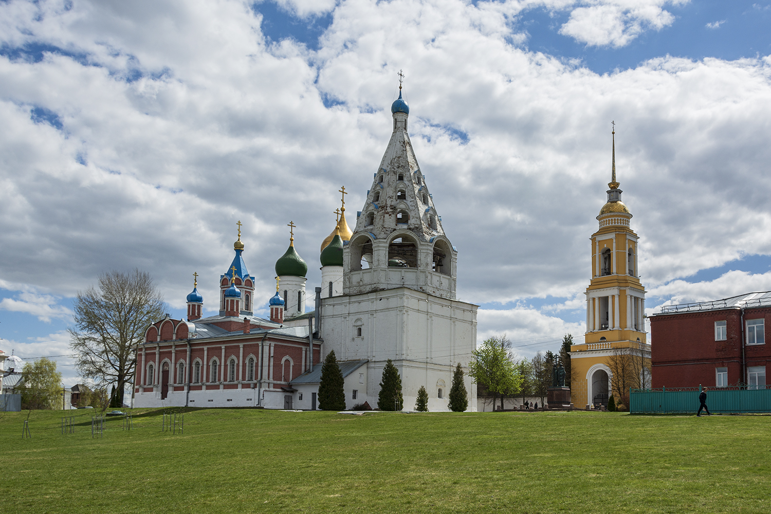 Город Коломна Кремль Крестовоздвиженский собор